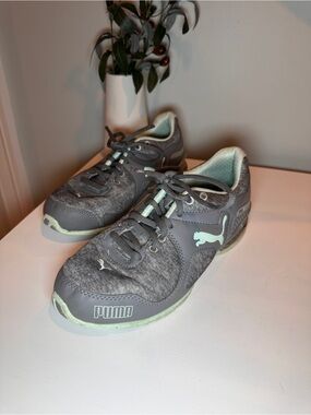 Size 7.5 Puma ILocell 1.0 gray & mint workout sneakers running shoes women's